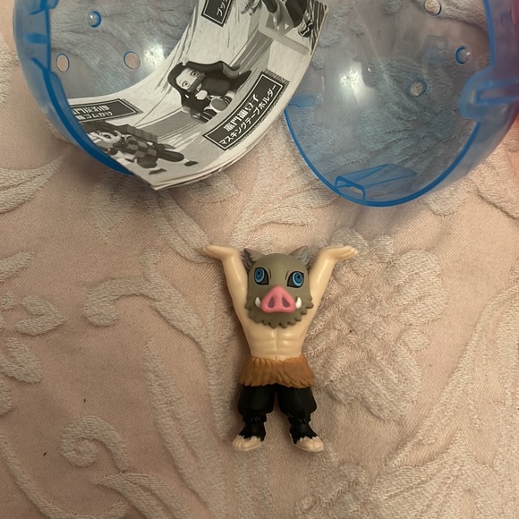 Demon Slayer Nezuko & Inosuke Gacha Figurines - Picture 2 of 11